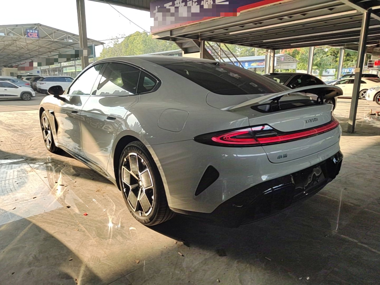 Xiaomi Auto SU7 2024 Rear-Drive Ultra-Long Range Advanced Pro-Level Intelligent Driving Version — снимка 4