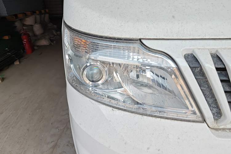 Used CHANGAN KAICHENG Ruixing M80 2019 1.5L Comfort Version 2-Seater Single-Steaming Air-Conditioned China VI Standard Flat Roof Side-Hinged Doors – DAM15KR Right Front Headlight