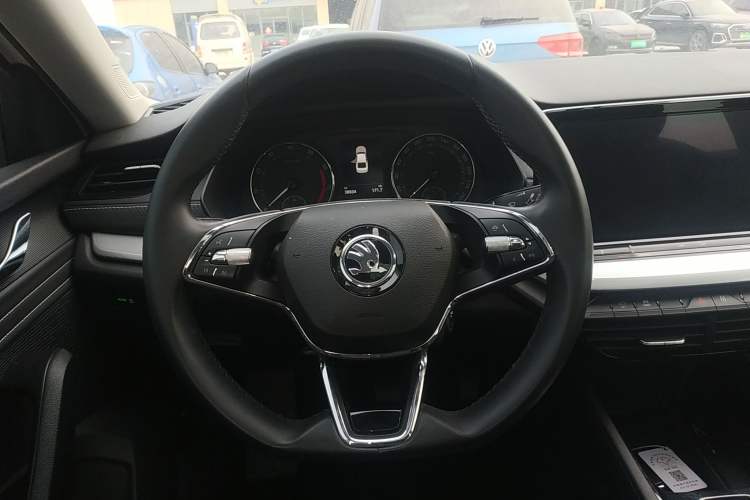 Used Skoda Octavia 2021 PRO TSI280 DSG Luxury Edition Steering Wheel