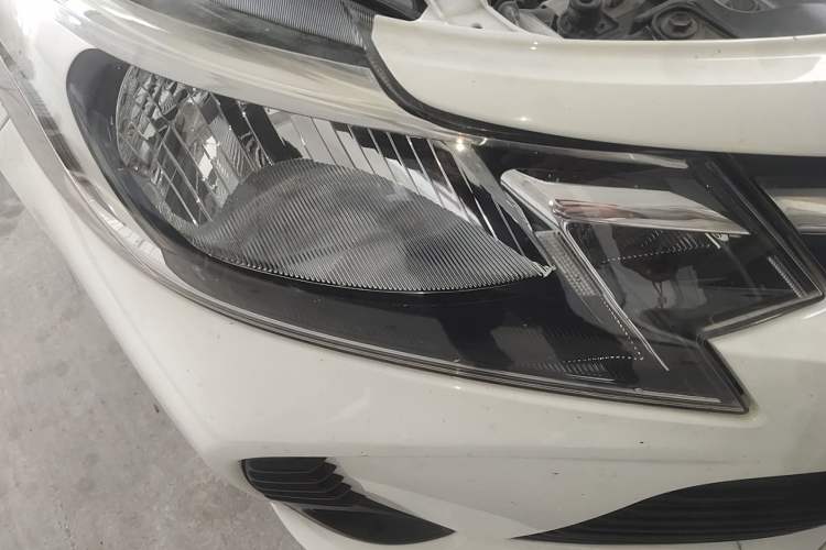 Used Toyota Vios 2021 1.5L CVT Innovation Edition Right Front Headlight