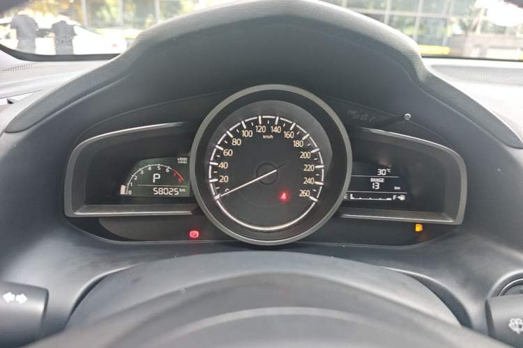 Used Mazda CX-4 2018 2.0L Automatic Two-Wheel Drive Blue Sky Dynamic Version China V Standard
