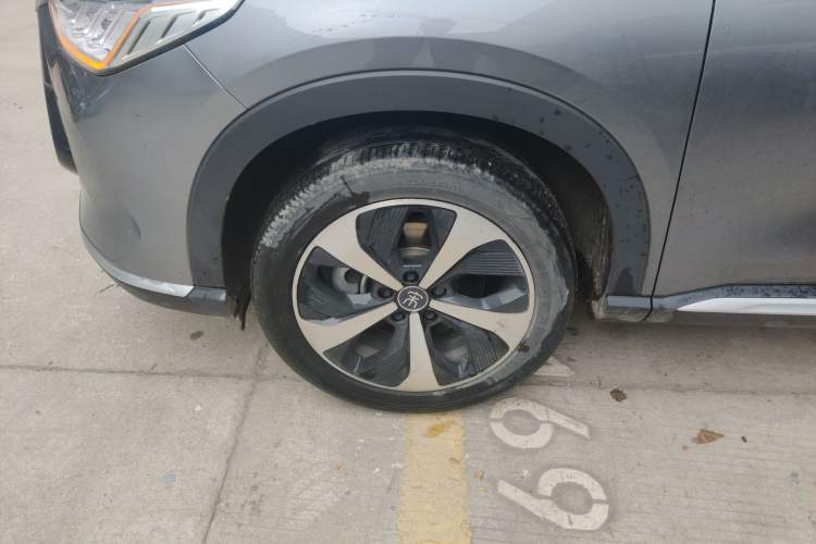 Used BYD Song PLUS New Energy 2021 DM-i 51KM Prestige Model Exterior 4