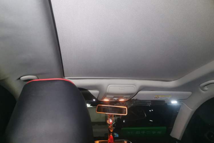 Used Volkswagen Tiguan 2017 300TSI Automatic Two-Wheel Drive Silk Road Comfort Edition Headliner