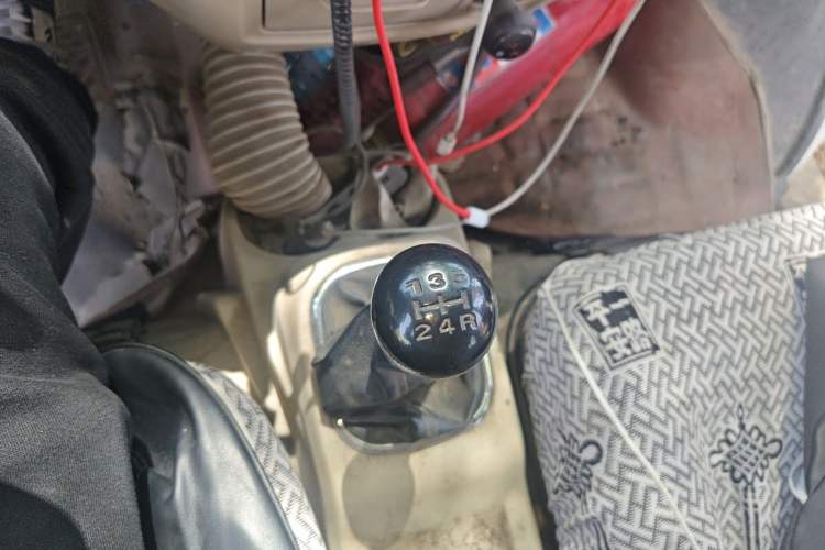 Used CHANGAN KAICHENG Ruixing M80 2018 1.5L Base Van Flat Roof Back-Hinged Doors 4G15S
