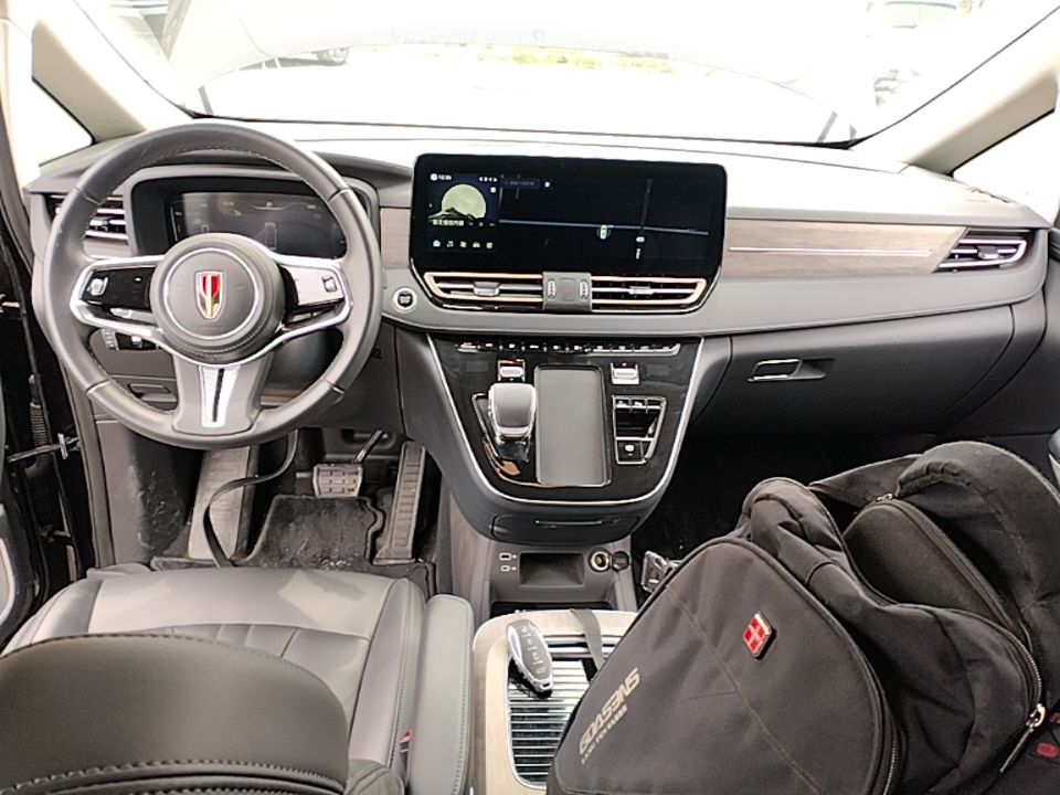 Hongqi HQ9 PHEV 2024 2.0T Four-Wheel Drive Business Edition — снимка 12