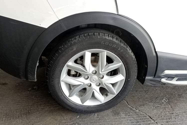 Used JAC Group Refine S3 2014 1.5L Manual Luxury Smart Model