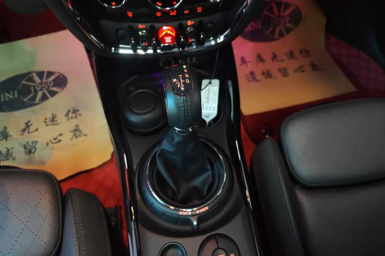 Used MINI Clubman 2016 Revised Version 1.5T COOPER Connoisseur Edition
