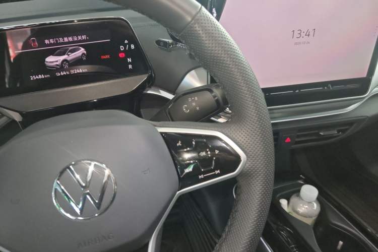 Used Volkswagen ID.4 CROZZ 2025 Pure Edition
