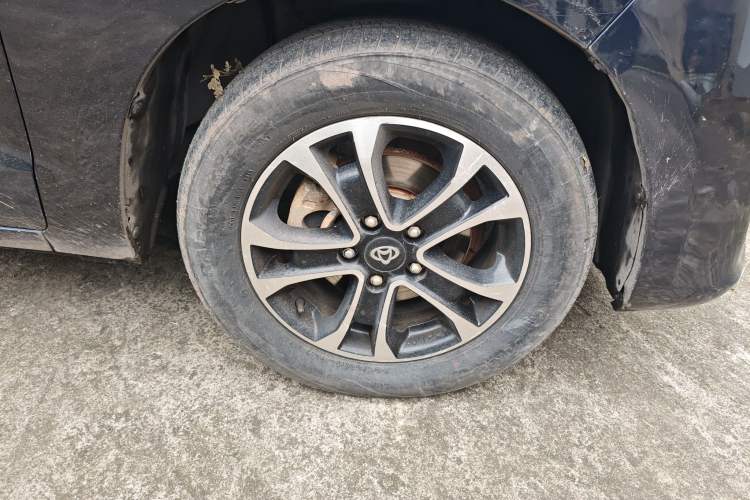 Used CHANGAN KAICHENG Ruixing S50 2017 1.5T Manual Luxury Model 6MT China V Standard Right Front Wheel Hub