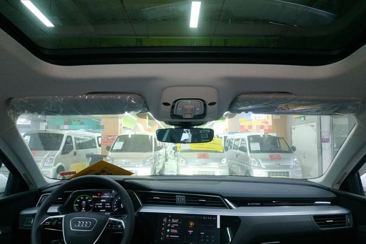 Used Audi e-tron 2021 50 quattro Luxury Edition
