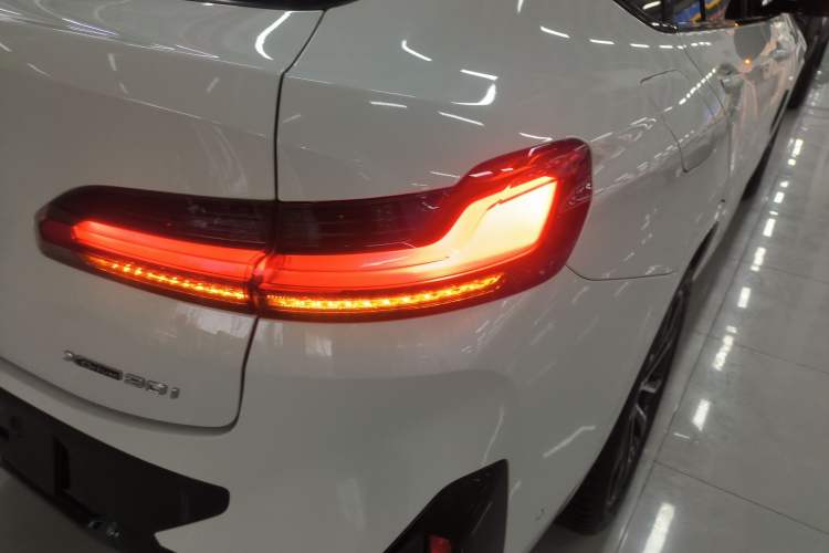 Used BMW X4 2022 xDrive 30i M Sport Package