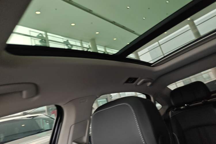 Used Volkswagen Passat 2024 380TSI Dragon Edition
