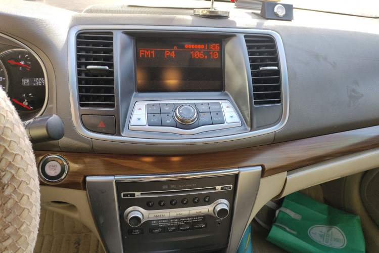 Used Nissan Teana 2011 2.5L XL Advanced Edition
