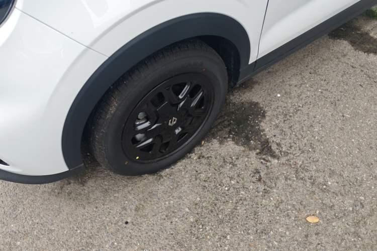 Used Leapmotor T03 2024 310 Comfort Edition Left Front Wheel Hub