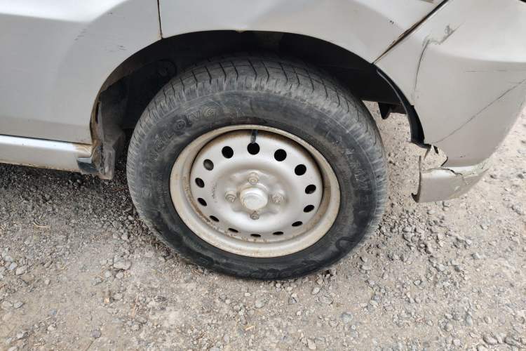 Used Wuling Zhiguang 2013 1.0L Practical Version