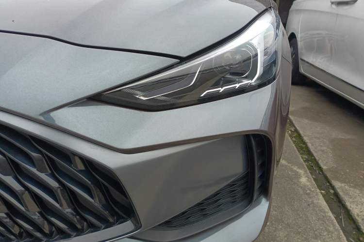 Used MG 5 2021 300TGI DCT Luxury Flagship Edition
