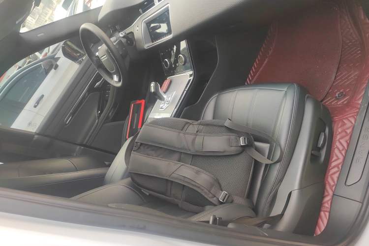 Used Land Rover Range Rover Evoque 2020 249 PS Youth Edition
