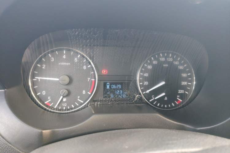 Used JAC Refine M3 2016 IKEA Edition 1.6L Luxury Smart Model Instrument Cluster