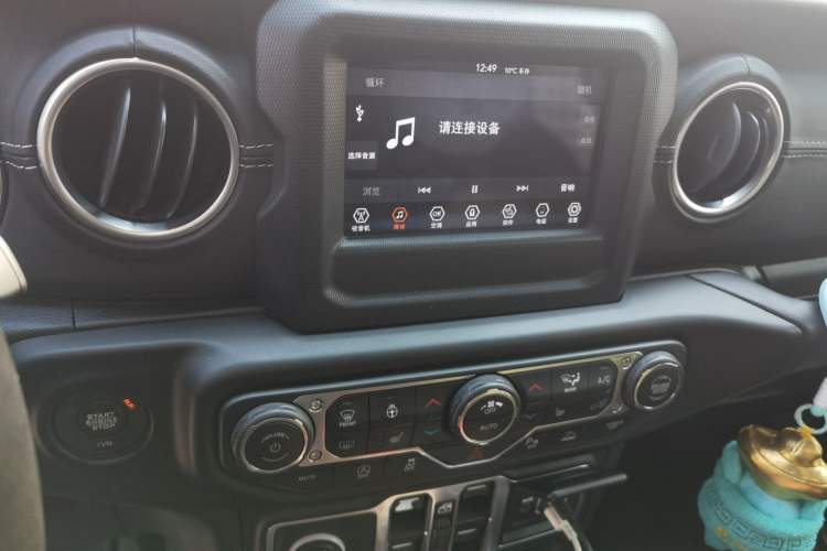 Used Jeep Wrangler 2021 2.0T Sahara Four-Door Edition