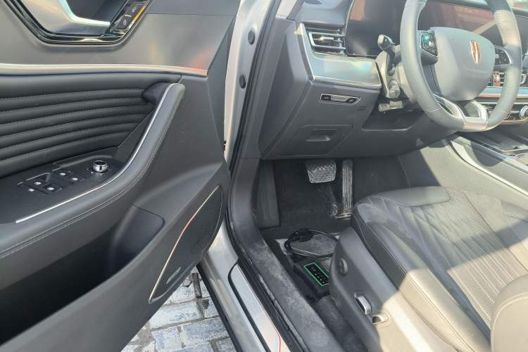 Used Hongqi HS5 2023 2.0T Qixiang Pro Edition
