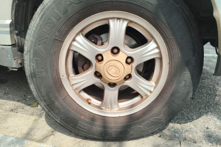 Used Haval H3 2010 Xinyi Version 2.0L Sunroof Edition