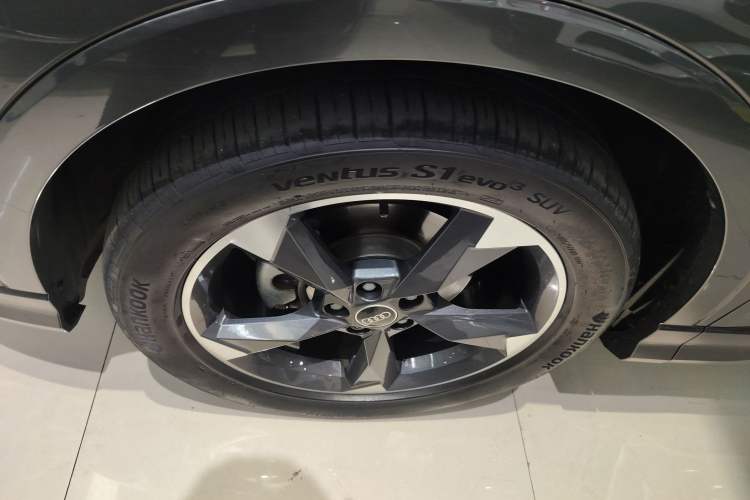 Used Audi Q3 2024 35 TFSI Fashion Dynamic Edition
