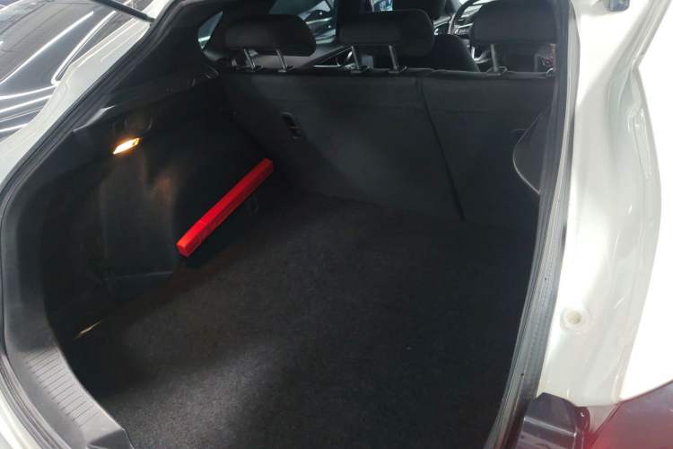 Used Mazda CX-4 2020 2.0L Automatic Two-Wheel Drive Blue Sky Dynamic Edition Trunk