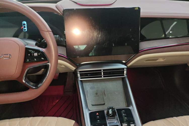 Used BYD Seal 2023 DM-i 1.5T 121km Flagship Model