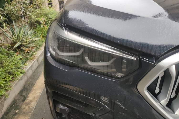 Used BMW X6 2022 xDrive30i M Sport Package Right Front Headlight