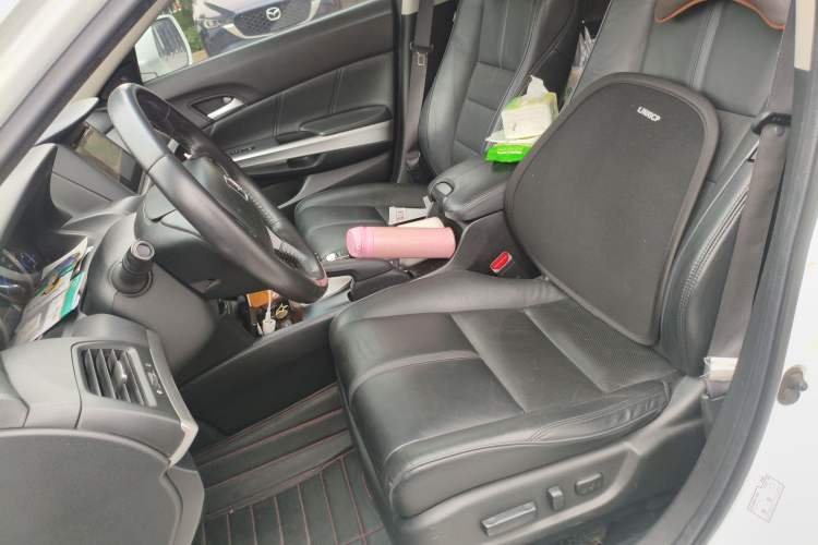 Used Honda Crosstour 2014 2.4L Luxury Edition Left Front Seat