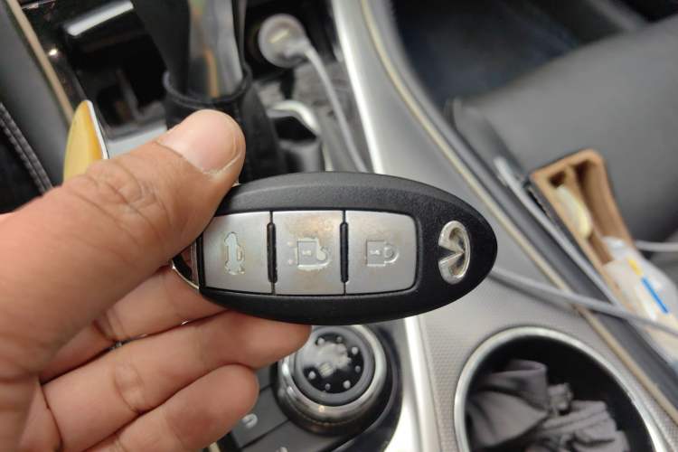 Used Infiniti Q50L 2016 2.0T Enjoyment Edition Vehicle Key