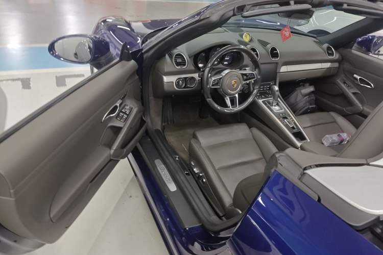 Used Porsche 718 2020 Boxster 2.0T