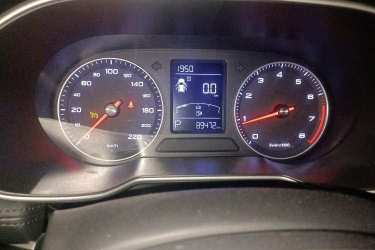 Used Roewe RX3 2020 1.6L CVT 4G Connected Ultra-Cool Flagship Edition
