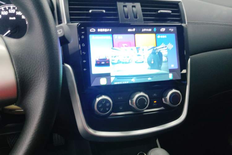 Used Nissan Tiida 2021 1.6L CVT Cool Edition
