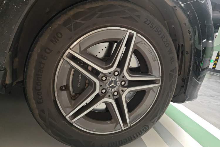 Used Mercedes-Benz GLE 2025 GLE 450 4MATIC Fashion Edition Right Front Wheel Hub