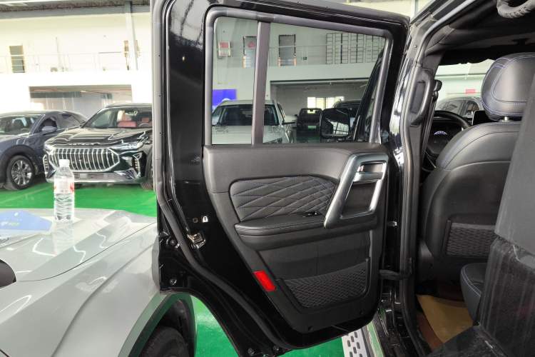 Used BAIC Off-Road BJ40 2023 2.0T Automatic Four-Wheel Drive Urban Hunter Edition Chivalrous Type