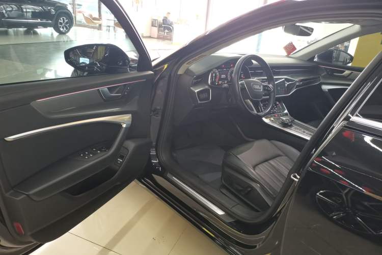 Used Audi A6L 2022 45 TFSI Prestige Elegant Edition
