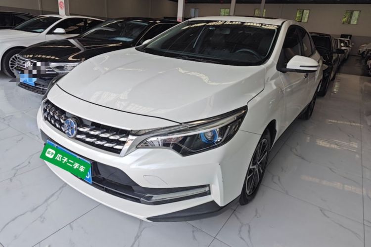 Used Venucia D60 2018 1.6L CVT Smart Connect Elite Edition