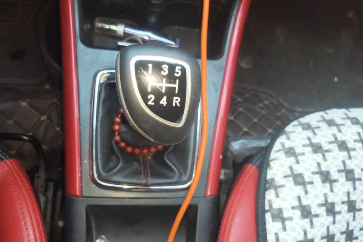 Used BAIC Senova X25 2015 1.5L Manual Elite Edition
