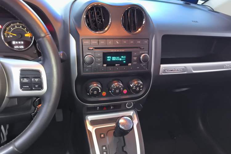 Used Jeep Compass (Import) 2014 Revised Version 2.4L Four-Wheel Drive Comfort Edition