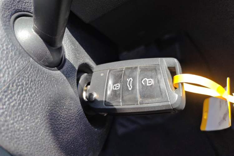 Used Volkswagen Lamando 2015 280TSI DSG Comfort Edition Vehicle Key