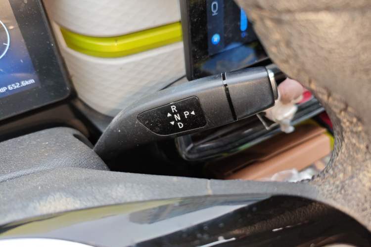 Used SOL E10X 2021 302 km Range Fashion Edition 30.2 kWh