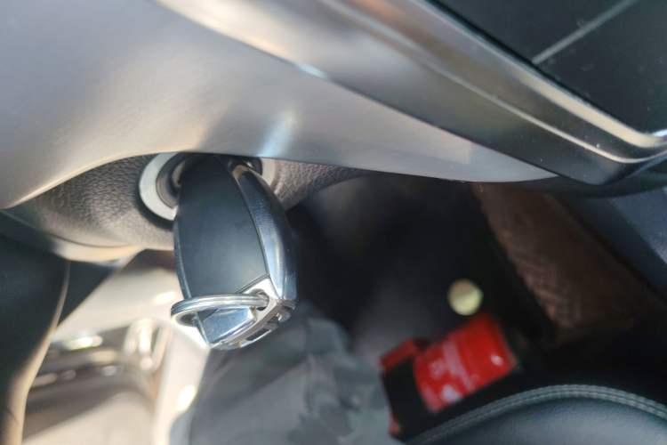 Used Mercedes-Benz GL-Class 2014 GL 400 4MATIC Dynamic Model