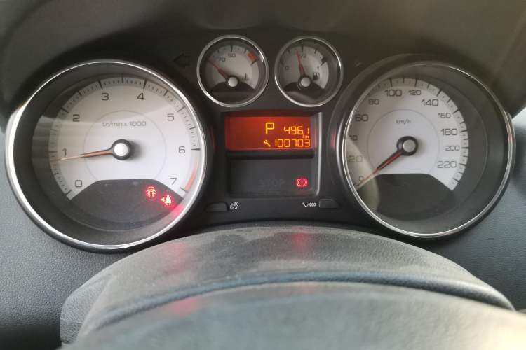 Used Peugeot 408 2013 1.6L Automatic Comfort Edition
