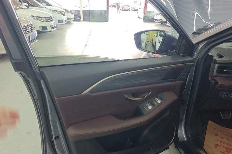 Used JETOUR X90 PLUS 2024 1.6TD DCT Villa PRO 5-Seater
