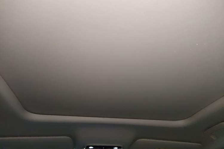 Used Hima AITO M7 2024 1.5T Rear-Drive Plus Version 5 Seats Headliner