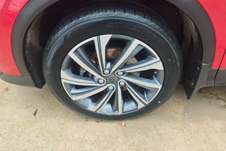 Used Geely Auto Coolray 2019 260T DCT Knight China V Standard