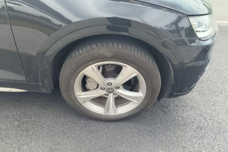 Used Audi Q5L 2020 Revised 40 TFSI Prestige Edition Right Front Wheel Hub