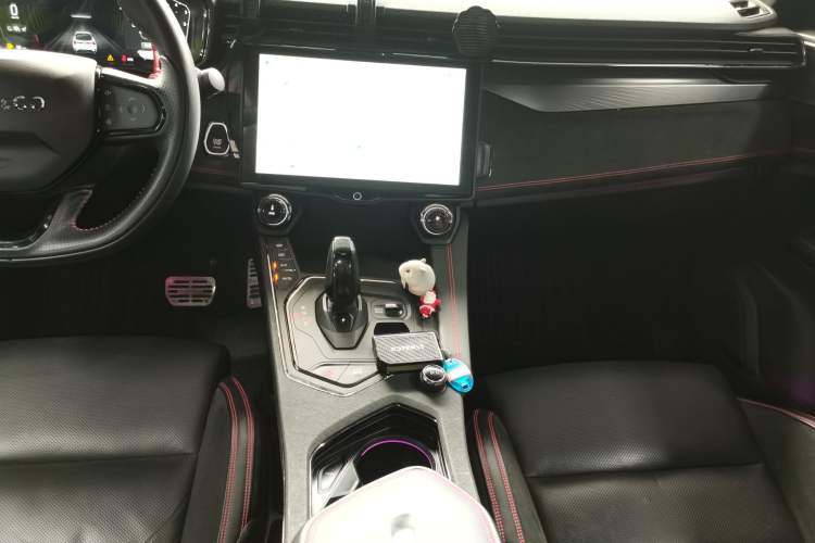 Used Lynk & Co 05 2020 2.0TD Four-Wheel Drive HypeHalo