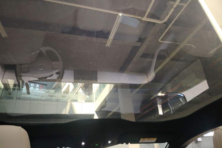 Used Nio ET5T 2024 75kWh Touring Headliner